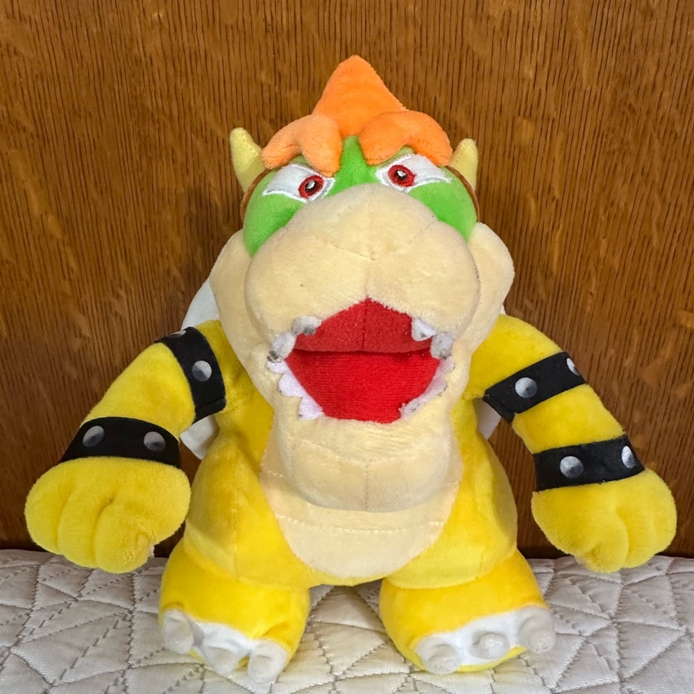 Nintendo Mario Brothers Bowser Plush Doll 10 inch
